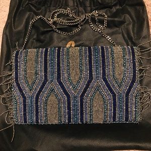 NWOT UNIQUE ELEGANT MARY FRANCES SMALL CLUTCH